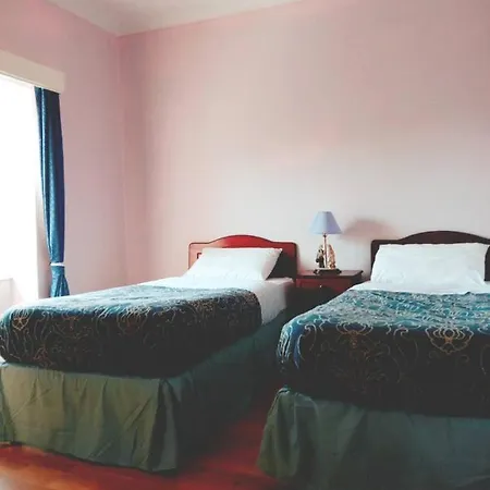 The Old Smokehouse Accommodation Bed & Breakfast 3*